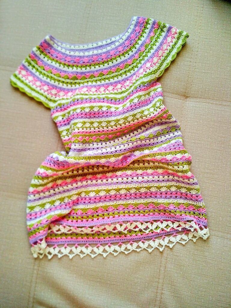 Vestido de verano en crochet para niña01